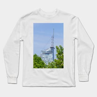 Atlantic Sail City Hotel, harbor, Havenwelten, Bremerhaven, Bremen, Germany Long Sleeve T-Shirt